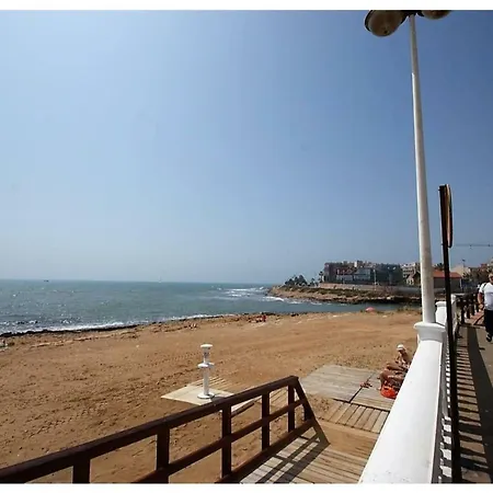 6 Del Cura Apartment